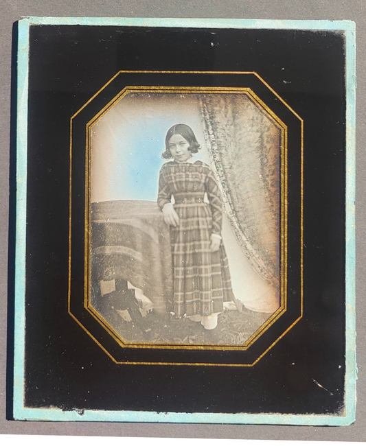 Daguerreotype 1/6 plaque circa 1847 & nommé au dos fillette enfant
